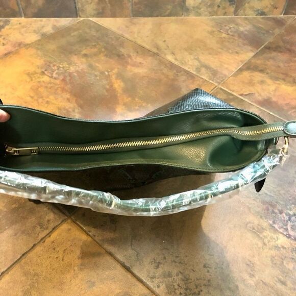NWT Malibu Skye Olive Snake 2 Piece Purse - Picture 16 of 16